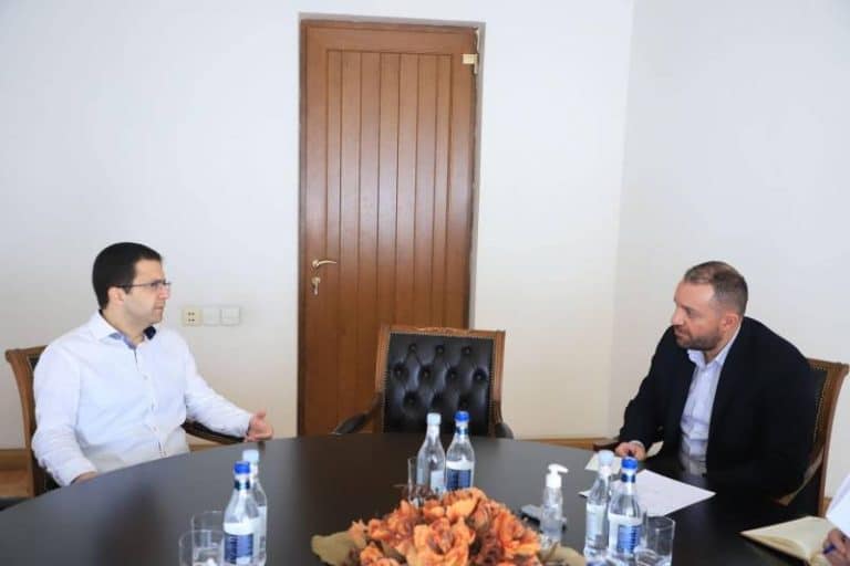 Lawyer Arsen Sardaryan met the Minister of Economy of Armenia Vahan Qerobyan